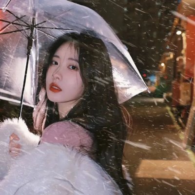 俏探女娇娃